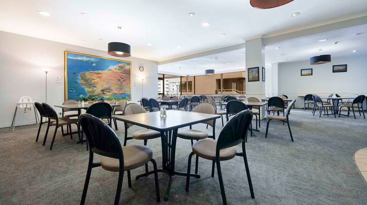 Comfort Inn & Suites Goodearth Restaurant