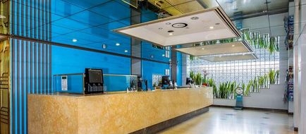 Quality Hotel Ambassador Perth Lobby