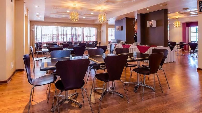 <b>Quality Hotel Ambassador Perth Restaurant</b>. Images powered by <a href="https://iceportal.shijigroup.com/" title="IcePortal" target="_blank">IcePortal</a>.