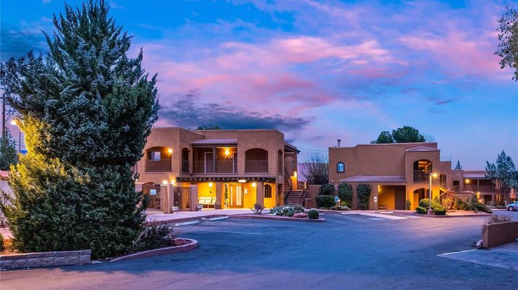 Arroyo Pinion Hotel, Ascend Collection Exterior