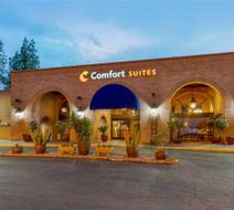Comfort Suites at Sabino Canyon Exterior