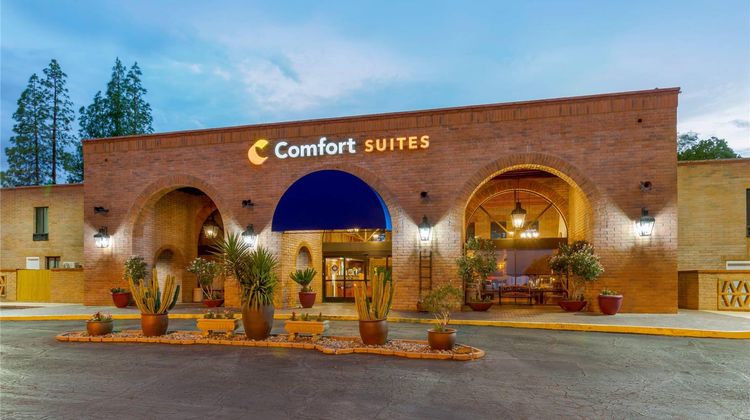 Comfort Suites at Sabino Canyon Exterior