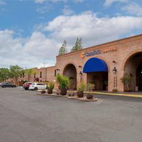 Comfort Suites at Sabino Canyon