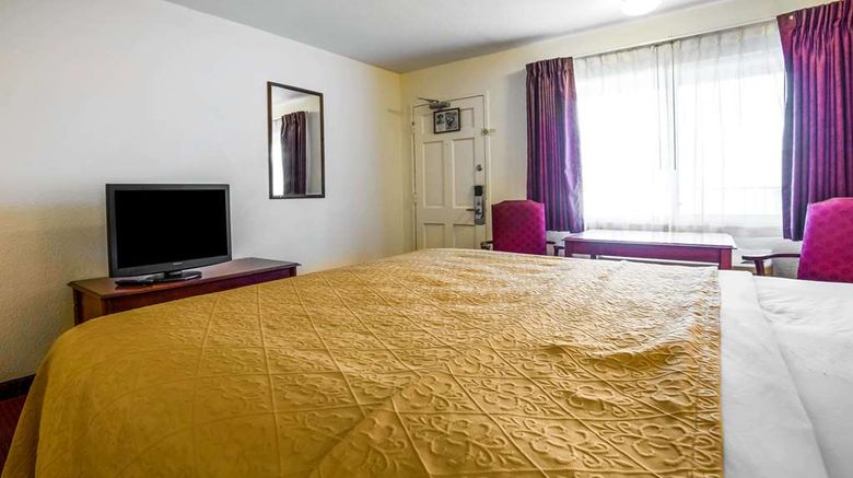 <b>Rodeway Inn Kingman Route 66 Room</b>. Images powered by <a href="https://iceportal.shijigroup.com/" title="IcePortal" target="_blank">IcePortal</a>.