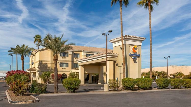 Comfort Inn Phoenix Central City Exterior