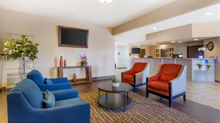 Comfort Inn Phoenix Central City Lobby