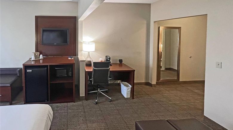 <b>Comfort Suites Peoria Sports Complex Room</b>. Images powered by <a href="https://iceportal.shijigroup.com/" title="IcePortal" target="_blank">IcePortal</a>.