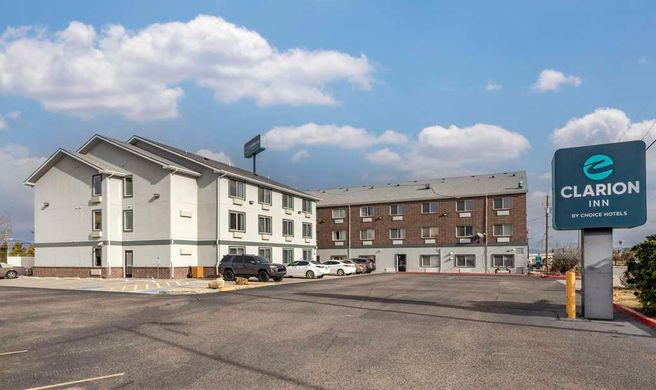 Clarion Inn Kingman I-40 Route 66 Exterior