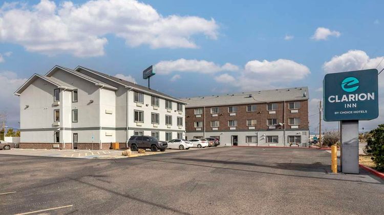Clarion Inn Kingman I-40 Route 66 Exterior