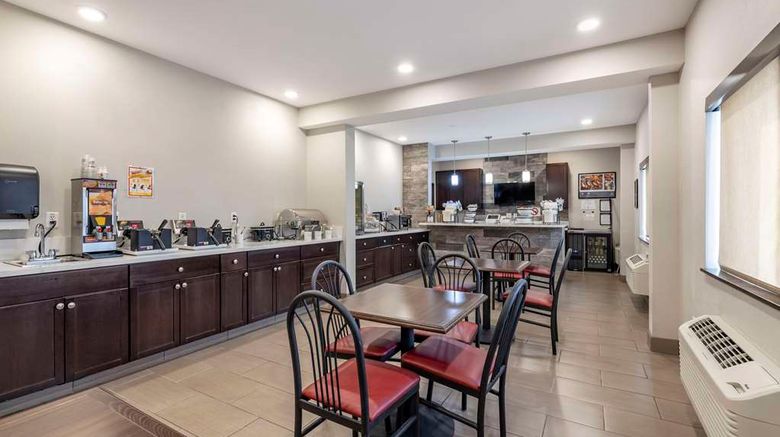 <b>Clarion Inn Kingman I-40 Route 66 Restaurant</b>. Images powered by <a href="https://iceportal.shijigroup.com/" title="IcePortal" target="_blank">IcePortal</a>.