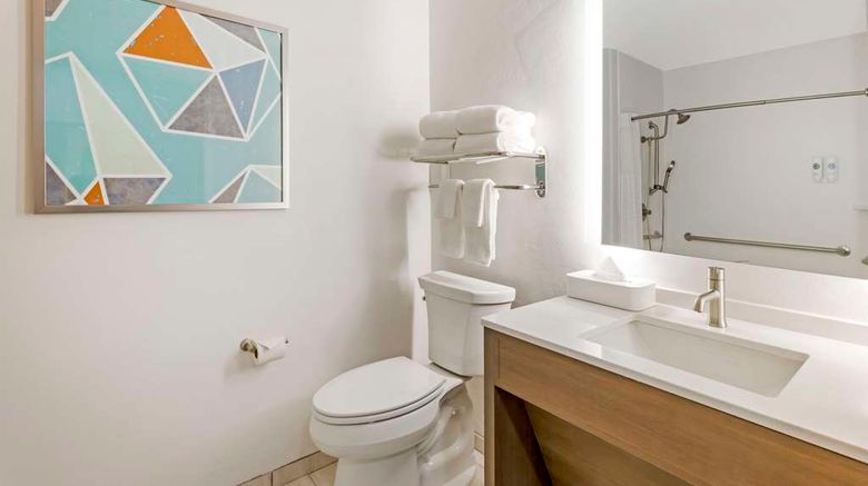 <b>Comfort Suites Tucson Mall Room</b>. Images powered by <a href="https://iceportal.shijigroup.com/" title="IcePortal" target="_blank">IcePortal</a>.