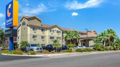Comfort Inn & Suites