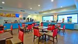 <b>Comfort Inn & Suites Restaurant</b>. Images powered by <a href="https://iceportal.shijigroup.com/" title="IcePortal" target="_blank">IcePortal</a>.