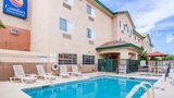 <b>Comfort Inn & Suites Pool</b>. Images powered by <a href="https://iceportal.shijigroup.com/" title="IcePortal" target="_blank">IcePortal</a>.
