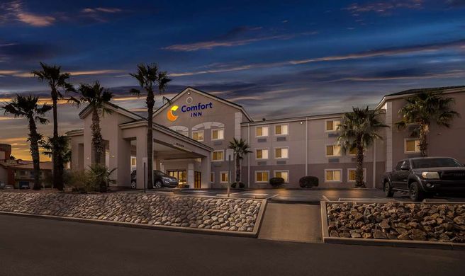 Comfort Inn Tucson Central Exterior