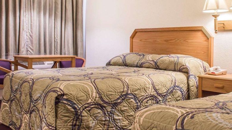 <b>Rodeway Inn Silver Creek Inn Room</b>. Images powered by <a href="https://iceportal.shijigroup.com/" title="IcePortal" target="_blank">IcePortal</a>.