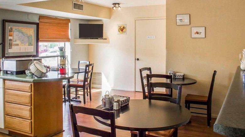 <b>Rodeway Inn Silver Creek Inn Restaurant</b>. Images powered by <a href="https://iceportal.shijigroup.com/" title="IcePortal" target="_blank">IcePortal</a>.