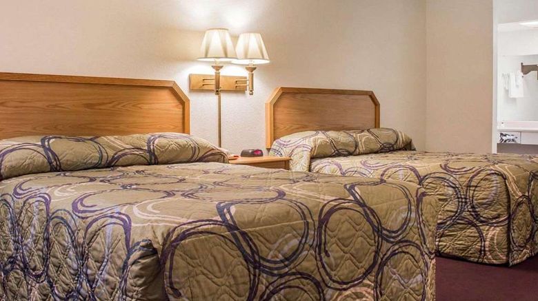 <b>Rodeway Inn Silver Creek Inn Room</b>. Images powered by <a href="https://iceportal.shijigroup.com/" title="IcePortal" target="_blank">IcePortal</a>.