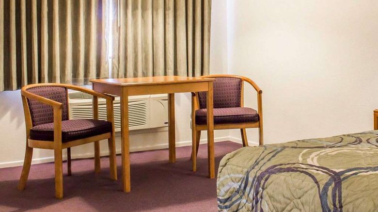 <b>Rodeway Inn Silver Creek Inn Room</b>. Images powered by <a href="https://iceportal.shijigroup.com/" title="IcePortal" target="_blank">IcePortal</a>.