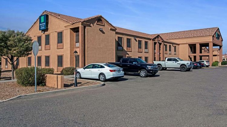 MainStay Suites Exterior