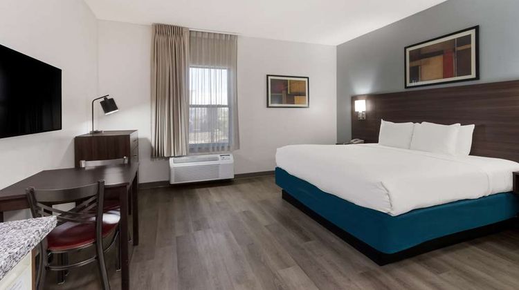 MainStay Suites Room