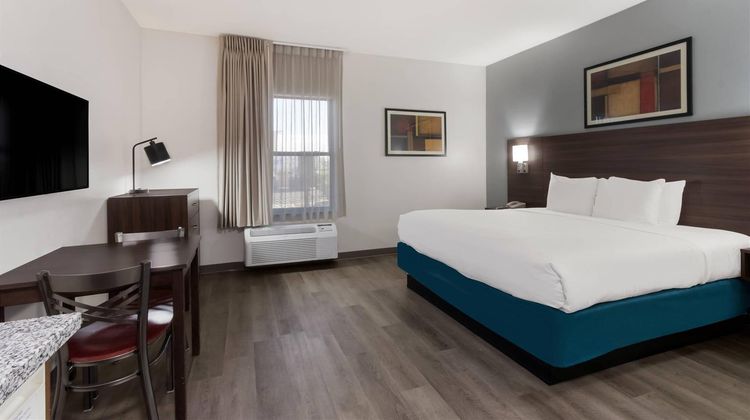 MainStay Suites Room