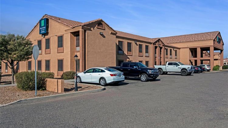MainStay Suites Exterior