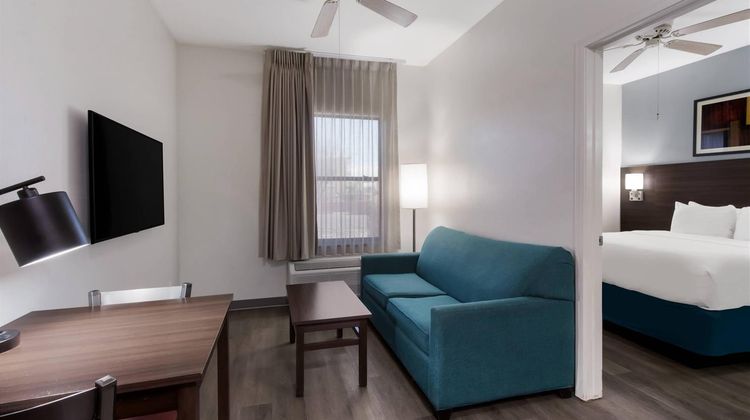 MainStay Suites Suite