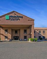 MainStay Suites