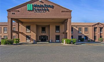 MainStay Suites