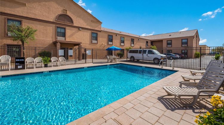 MainStay Suites Pool