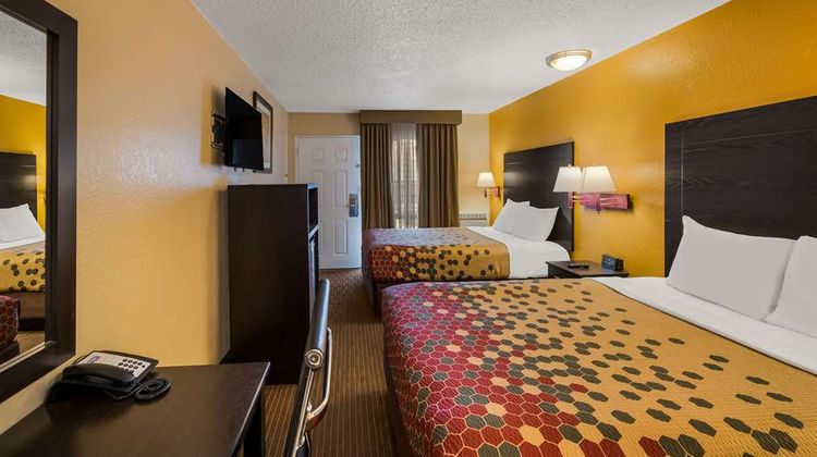 Rodeway Inn Downtown Room