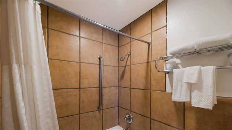 Rodeway Inn Downtown Room