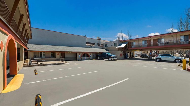 Rodeway Inn Downtown Exterior