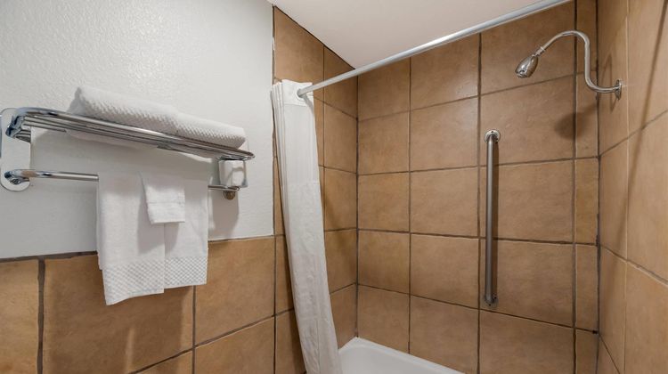 Rodeway Inn Downtown Room