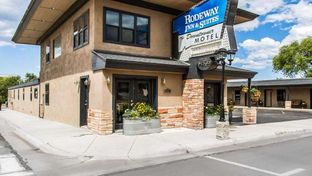 Rodeway Inn & Suites Downtowner-Rte 66