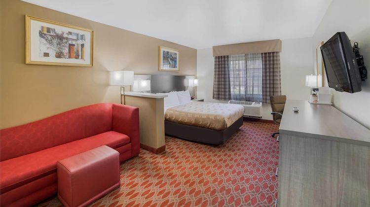 Quality Inn & Suites Groodyear - Phoenix Suite