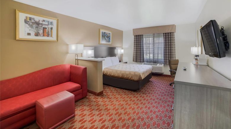<b>Quality Inn & Suites Groodyear - Phoenix Suite</b>. Images powered by <a href="https://iceportal.shijigroup.com/" title="IcePortal" target="_blank">IcePortal</a>.
