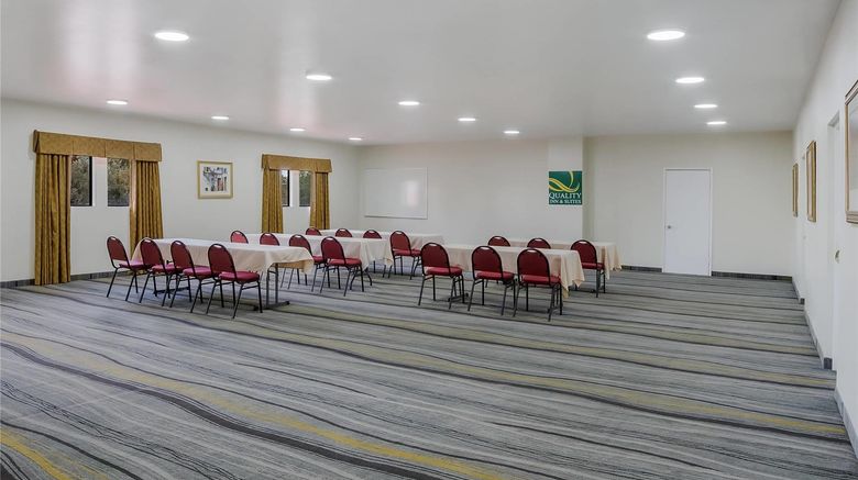 <b>Quality Inn & Suites Groodyear - Phoenix Meeting</b>. Images powered by <a href="https://iceportal.shijigroup.com/" title="IcePortal" target="_blank">IcePortal</a>.