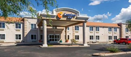 Comfort Inn Exterior