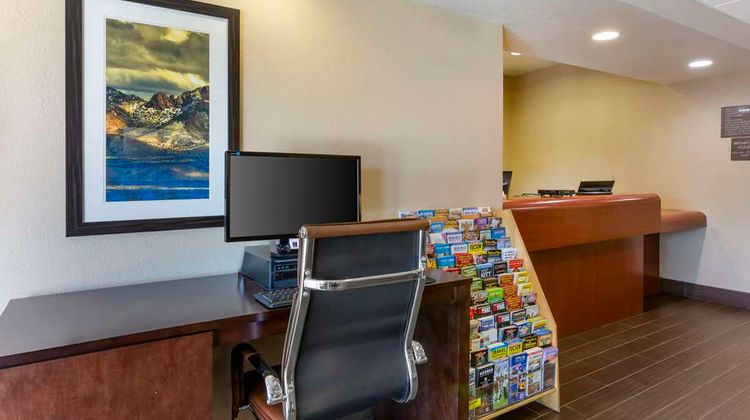 Comfort Inn Lobby