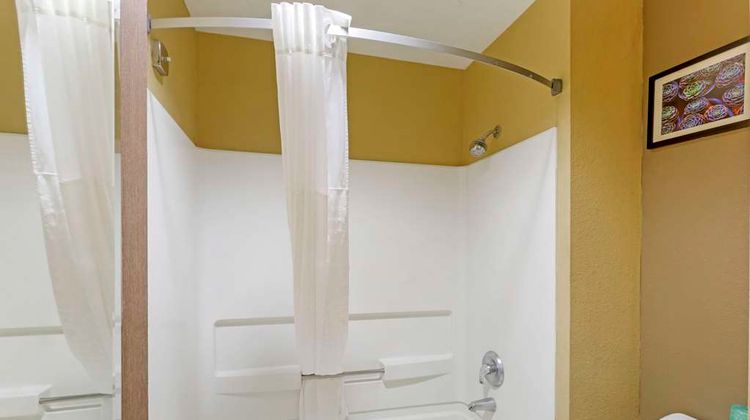 Comfort Inn Room