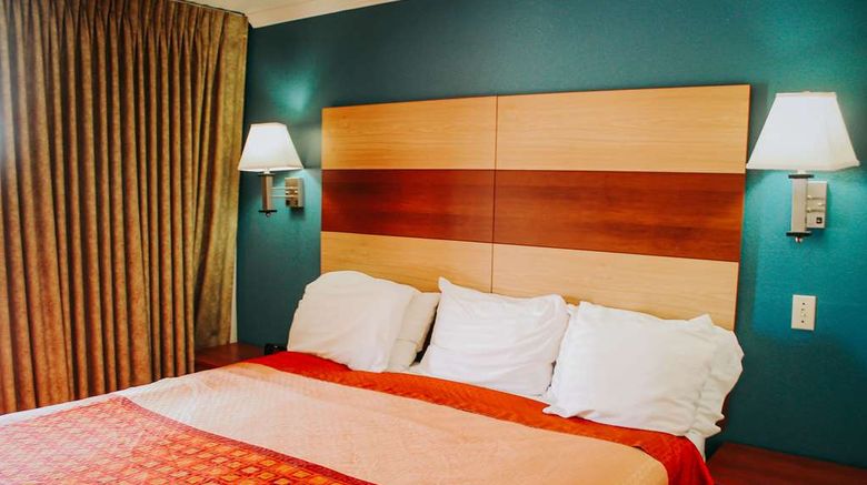<b>Rodeway Inn and Suites Lake Havasu City Room</b>. Images powered by <a href="https://iceportal.shijigroup.com/" title="IcePortal" target="_blank">IcePortal</a>.