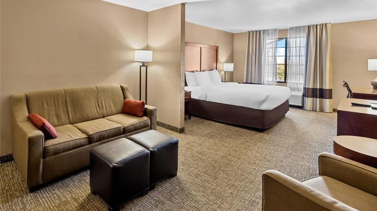 Comfort Inn Benson Suite