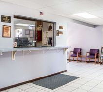 Rodeway Inn Lobby