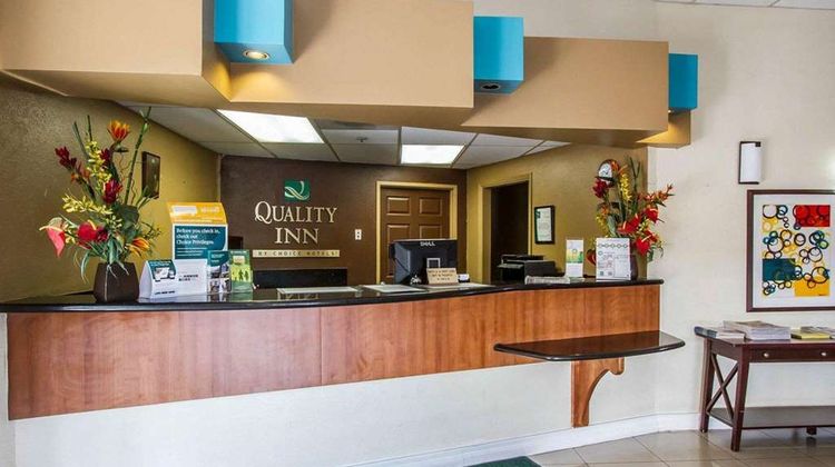 Quality Inn Lobby