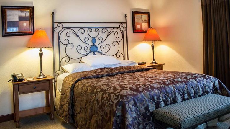 <b>Bluegreen Vacations Cibola Vista Resort Room</b>. Images powered by <a href="https://iceportal.shijigroup.com/" title="IcePortal" target="_blank">IcePortal</a>.