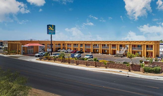 Quality Inn Parker Exterior