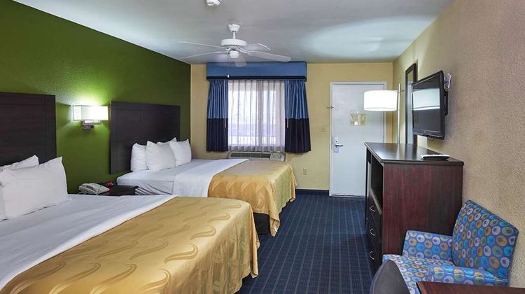 Quality Inn Parker Room