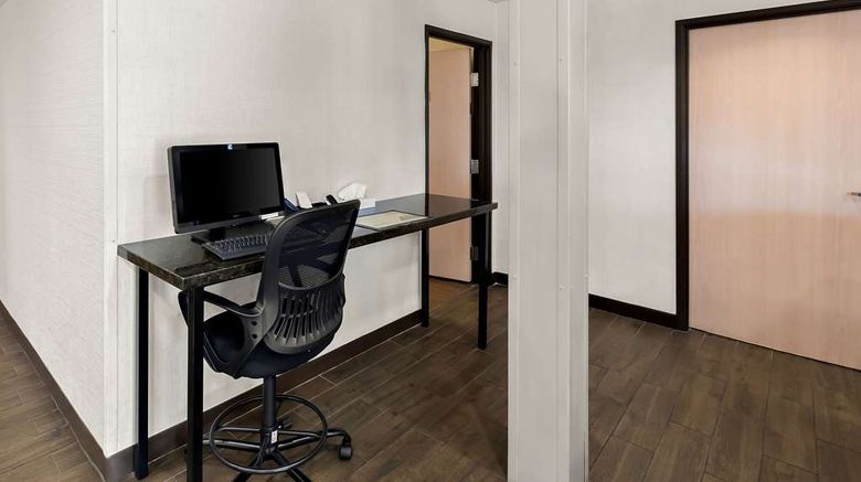 <b>Comfort Inn & Suites Tucson Other</b>. Images powered by <a href="https://iceportal.shijigroup.com/" title="IcePortal" target="_blank">IcePortal</a>.